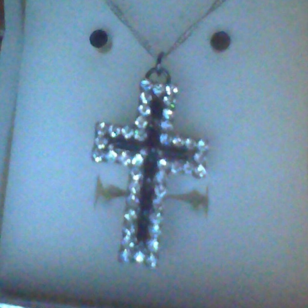 silver diamond and onyx cross necklace and onyx studs set